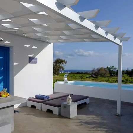 Villa Mybozer Twin Heated Private Pools Year Finikiá