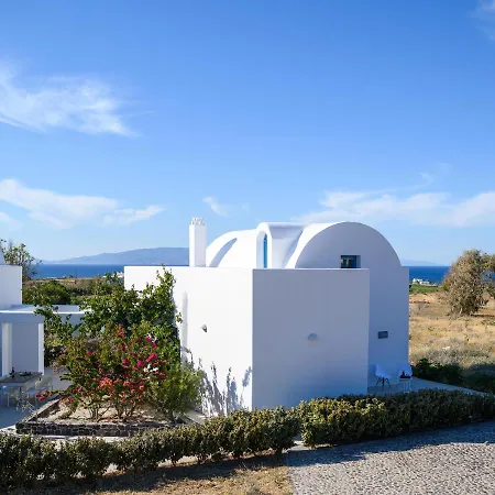 Villa Mybozer Twin Heated Private Pools Year Foinikiá