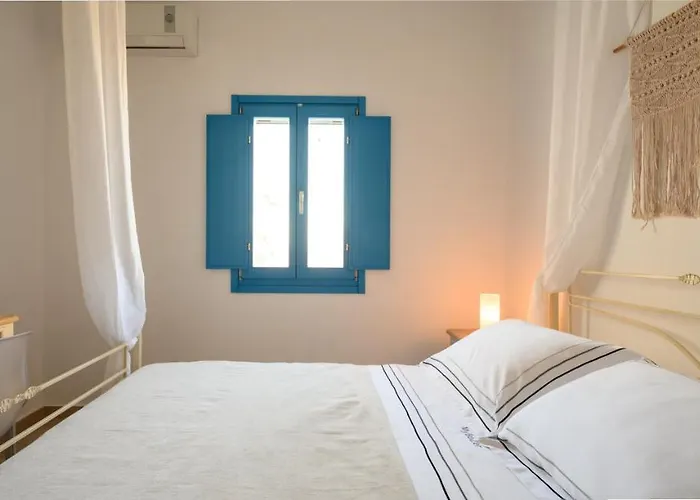 Mybozer Twin Heated Private Pools Year *