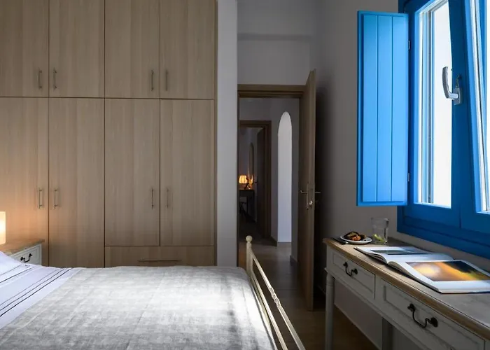 Mybozer Twin Heated Private Pools Year * Foinikiá