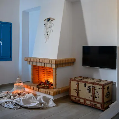 Mybozer Twin Heated Private Pools Year Foinikiá