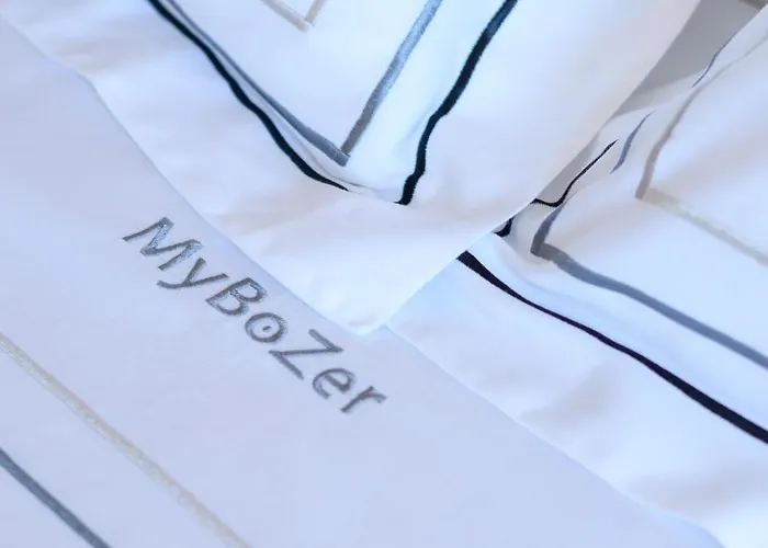 Mybozer Twin Heated Private Pools Year Villa