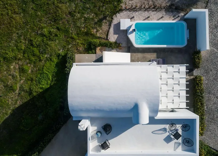 Mybozer Twin Heated Private Pools Year