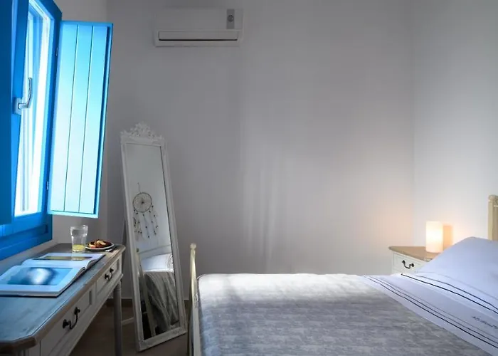 Mybozer Twin Heated Private Pools Year * Foinikiá